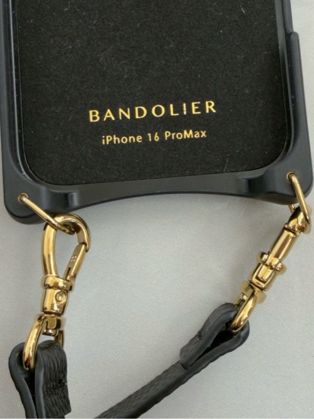 Bandolier Hailey iPhone 16 ProMax - Picture 2 of 6